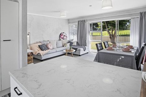 Photo of property in 17 Carlyle Street, Leamington, Cambridge, 3432