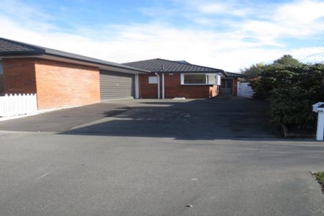 Photo of property in 4 Solway Avenue, Ilam, Christchurch, 8041