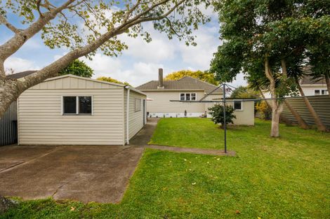 Photo of property in 182 Vogel Street, Roslyn, Palmerston North, 4414