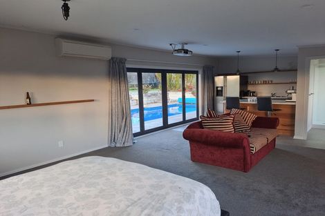 Photo of property in 14b Rennell Street, Frankleigh Park, New Plymouth, 4310