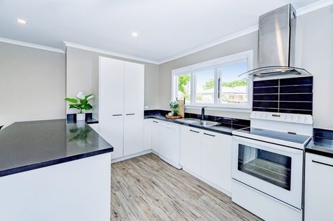 Photo of property in 70 Inwoods Road, Parklands, Christchurch, 8083