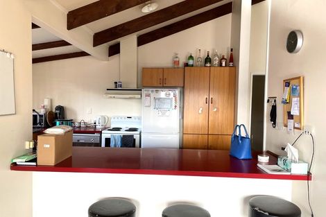 Photo of property in 15a Jeffares Place, Taradale, Napier, 4112