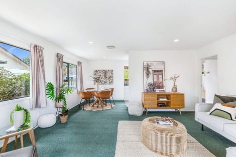 Photo of property in 16 Glenhaven Place, Te Atatu Peninsula, Auckland, 0610