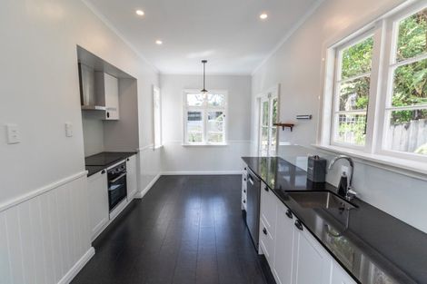 Photo of property in 78 Moeraki Road, Maoribank, Upper Hutt, 5018