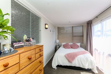 Photo of property in 153 Ngamotu Road, Spotswood, New Plymouth, 4310