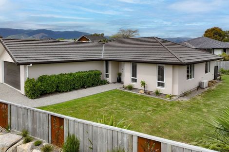 Photo of property in 39 Exeter Street, Stoke, Nelson, 7011