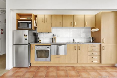 Photo of property in Rostrevor House, 4/130a Vivian Street, Te Aro, Wellington, 6011