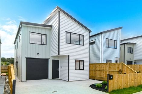 Photo of property in 33 Pilot Drive, Hobsonville, Auckland, 0616