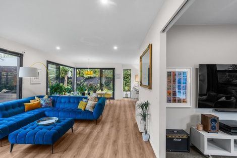 Photo of property in 53 Innes Road, St Albans, Christchurch, 8052