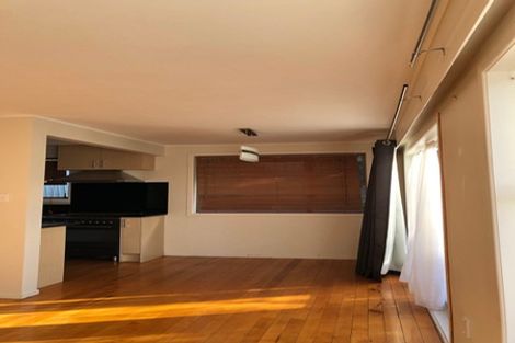 Photo of property in 27 Parker Avenue, New Lynn, Auckland, 0600