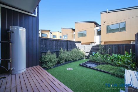 Photo of property in 13 Sun Orchid Avenue, Wiri, Auckland, 2104