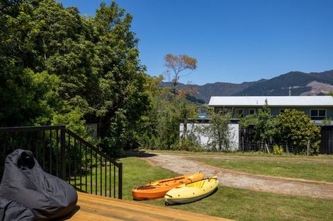 Photo of property in 5a Lady Cobham Grove, Anakiwa, Linkwater, 7281