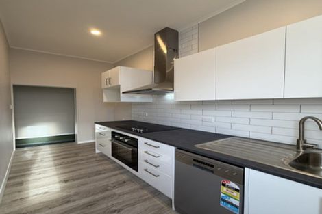 Photo of property in 61-61a Brougham Street, Mount Victoria, Wellington, 6011