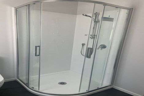 Photo of property in 128a Randwick Road, Moera, Lower Hutt, 5010