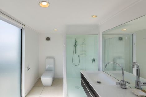 Photo of property in Highwic, 18/32u Hobson Street, Thorndon, Wellington, 6011