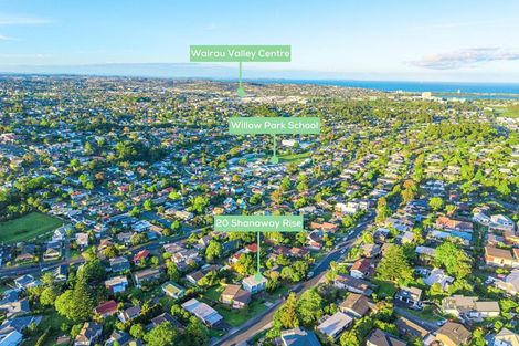 Photo of property in 20 Shanaway Rise, Hillcrest, Auckland, 0627