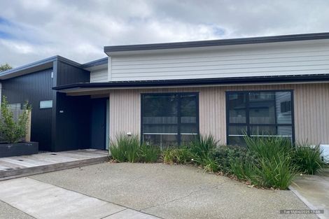 Photo of property in 30a Nile Street, Waterloo, Lower Hutt, 5011