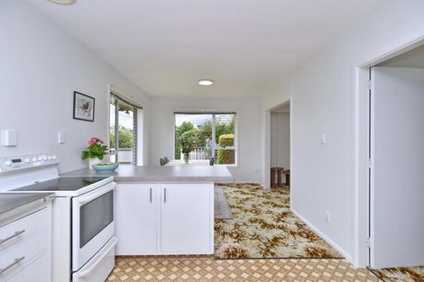 Photo of property in 91 Kendal Avenue, Burnside, Christchurch, 8053