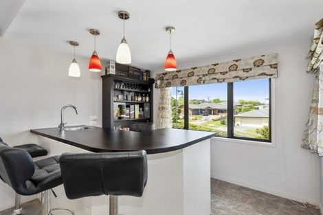 Photo of property in 35 Heathfield Avenue, Huntington, Hamilton, 3210