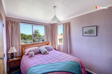 Photo of property in 90 Melbourne Street, South Dunedin, Dunedin, 9012