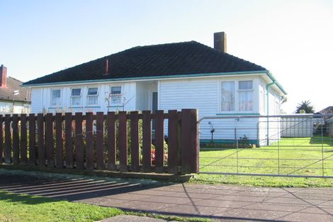 Photo of property in 28 Humber Street, Roslyn, Palmerston North, 4414