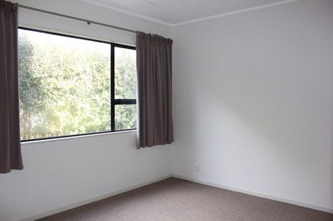 Photo of property in 17 Hutchinson Avenue, New Lynn, Auckland, 0600