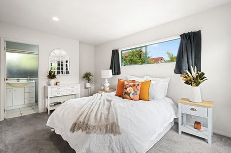 Photo of property in 84u4 Braid Road, St Andrews, Hamilton, 3200