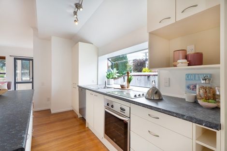 Photo of property in 54 Athlone Crescent, Avalon, Lower Hutt, 5011