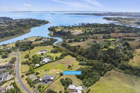 Photo of property in 15 Tudor Park Drive, Whitford, Howick, 2571