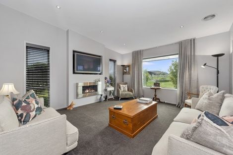 Photo of property in 1 Amberley Place, Flagstaff, Hamilton, 3210
