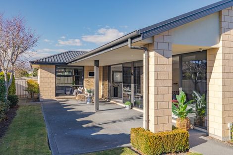 Photo of property in 11 Waterford Avenue, Northwood, Christchurch, 8051
