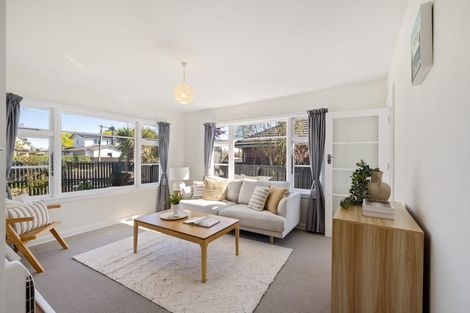 Photo of property in 1/310 Withells Road, Avonhead, Christchurch, 8042