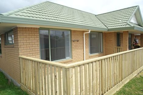 Photo of property in 100c Browns Road, Manurewa, Auckland, 2102