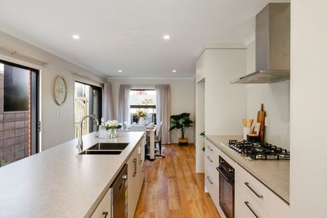 Photo of property in 29 Kakariki Lane, Rototuna North, 3210