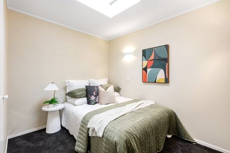 Photo of property in 7b Central Terrace, Alicetown, Lower Hutt, 5010