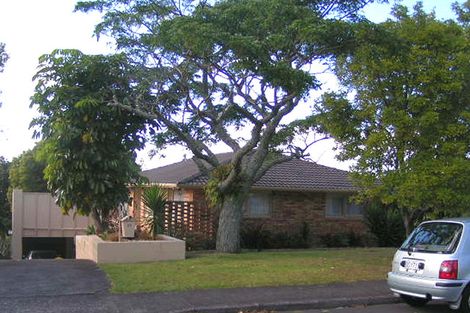 Photo of property in 27 Meadowvale Avenue, Forrest Hill, Auckland, 0620