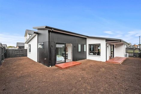 Photo of property in 18 Halley Drive, Chartwell, 3210