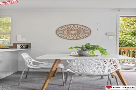 Photo of property in 2 Datura Place, Sunnynook, Auckland, 0620