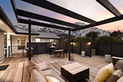 Photo of property in 6 Evening Star Road, Arthurs Point, Queenstown, 9371
