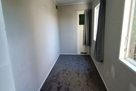 Photo of property in 148 Nicholson Road, Khandallah, Wellington, 6035