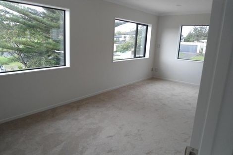 Photo of property in 39 Landon Avenue, Mangere East, Auckland, 2024