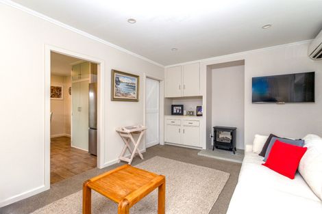 Photo of property in 17 Taylor Street, Geraldine, 7930
