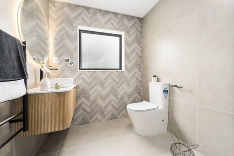 Photo of property in 35 Puhikawa Street, Massey, 0614