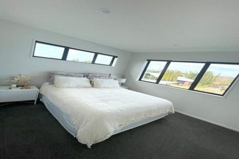 Photo of property in 9/66 Metcalfe Road, Ranui, Auckland, 0612
