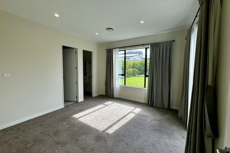 Photo of property in 17 Jane Maree Road, Kumeu, 0810