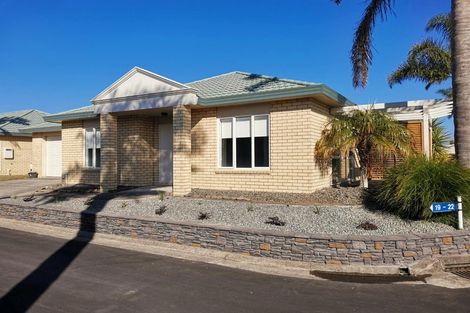 Photo of property in 22/644 Grenada Street, Papamoa Beach, Papamoa, 3118