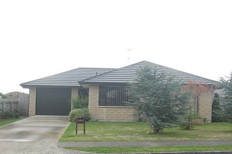 Photo of property in 101 Makarini Street, Paraparaumu, 5032