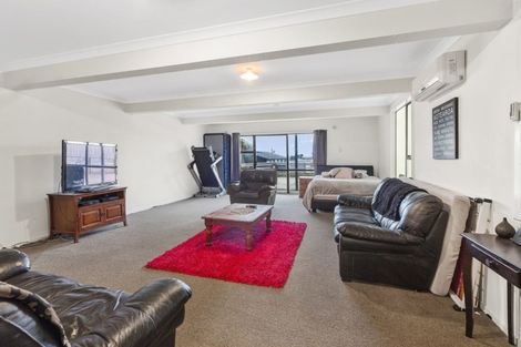 Photo of property in 37 Tireti Road, Titahi Bay, Porirua, 5022