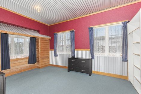 Photo of property in 130 Regan Street, Stratford, 4332