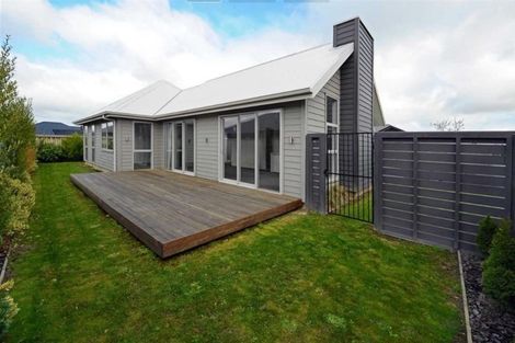 Photo of property in 10 Skye Lane, Prebbleton, 7604